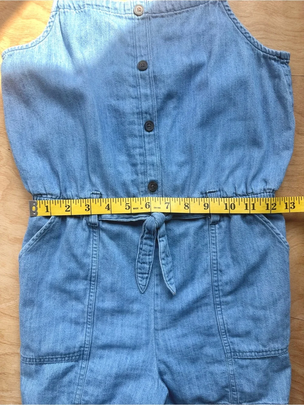 Old Navy elasticized pockets